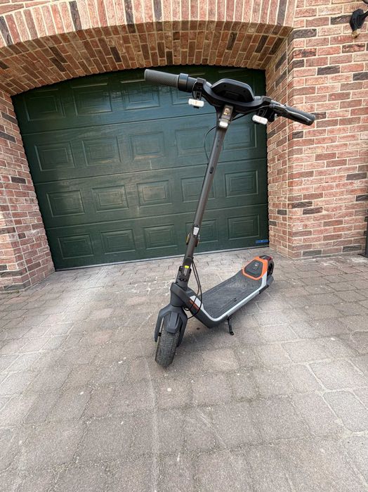 Segway Ninebot P65E – bardzo niski przebieg, stan bardzo dobry
