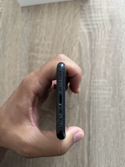 Iphone SE - 64G