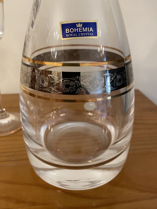 Serviço Crystal Bohemia (garrafa + cálices)