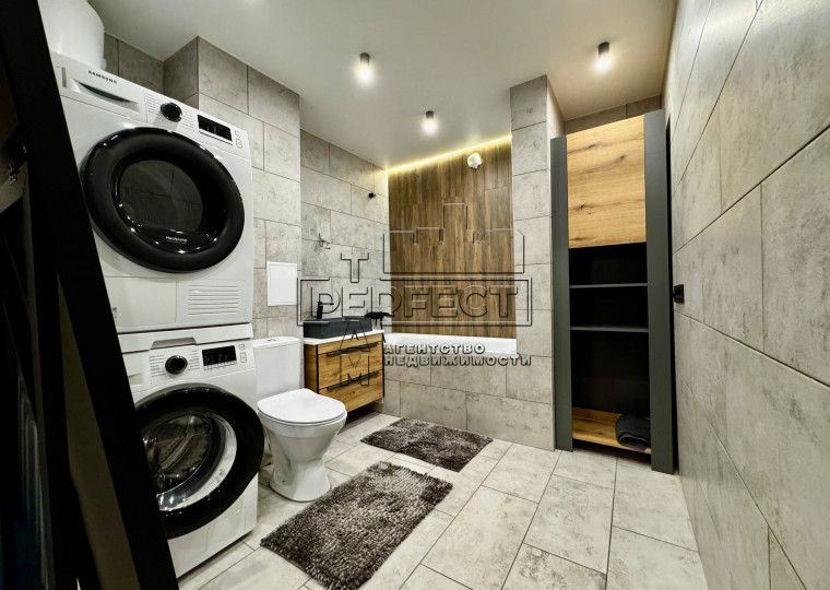 Продаж 2к квартири Якуба Коласа 5