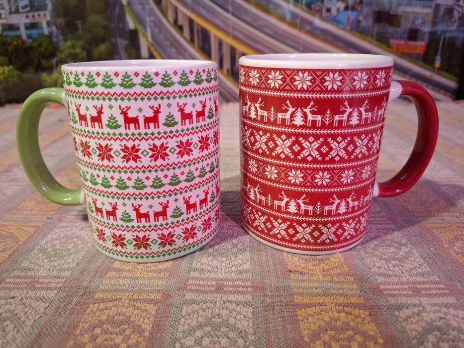 Чашки новогодние 2шт