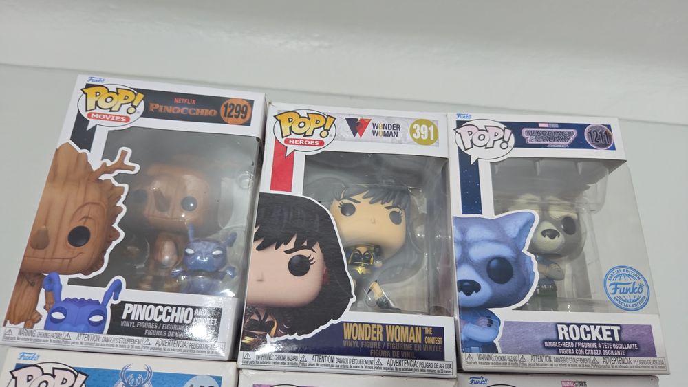 Vários pops de coleção