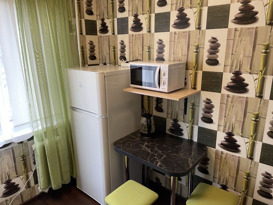 Подобово. Власник. Біля ТРЦ Глобал. Звітні документи