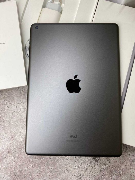 Планшет iPad 9 64GB Wi-Fi Space Gray (повний комплект)