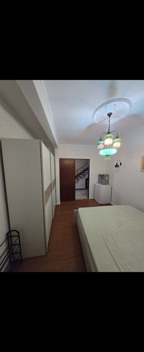 Alugo Quarto de casal