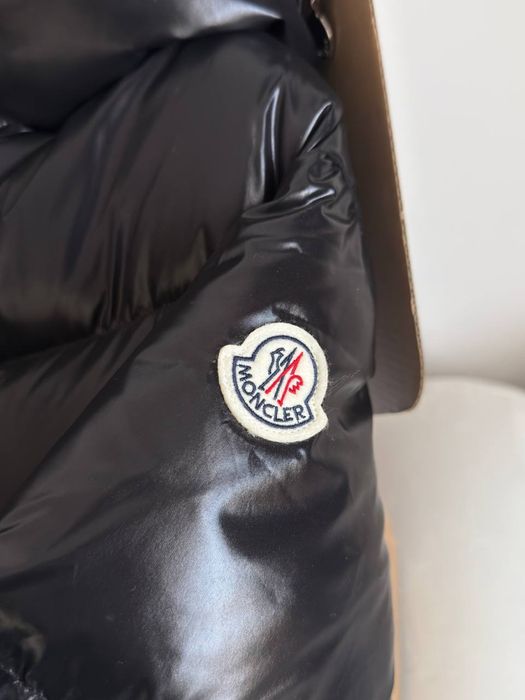 Пуховик Moncler Huppe
