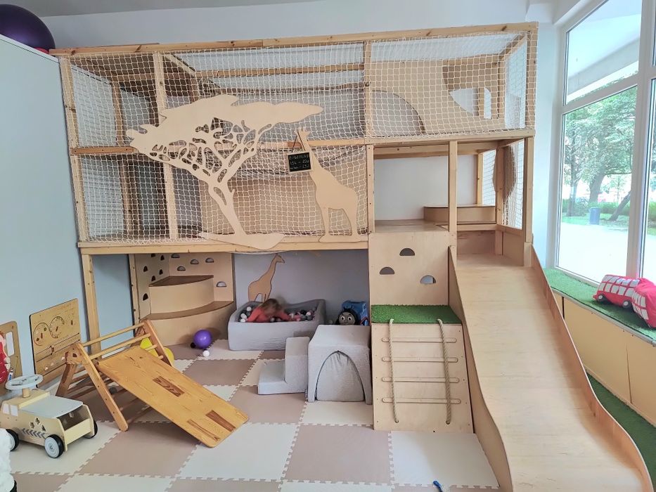 Sprzedam kawiarnio-bawialnie/gotowy biznes/Sopot