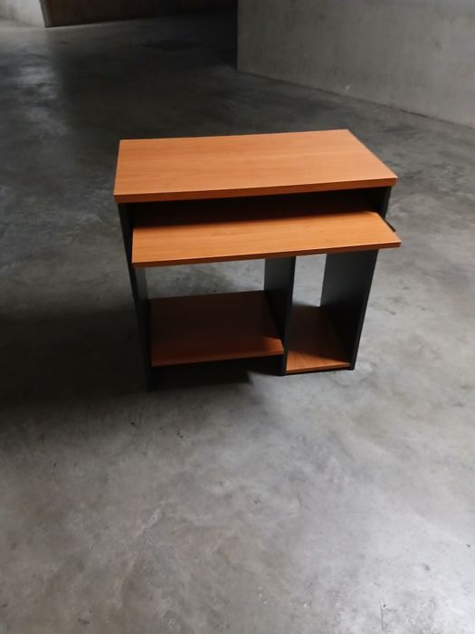 Secretaria de madeira