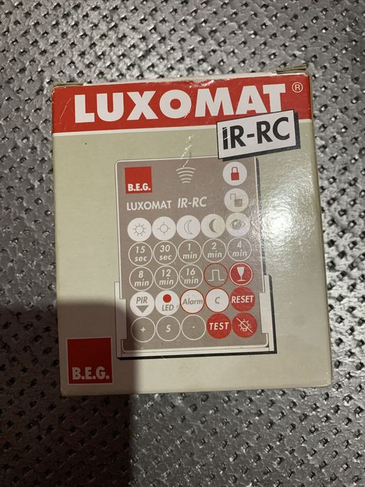 инфракрасный пульт дистанционного управления B.E.G. LUXOMAT IR-RC