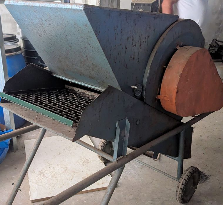 Maquina limpar azeitona