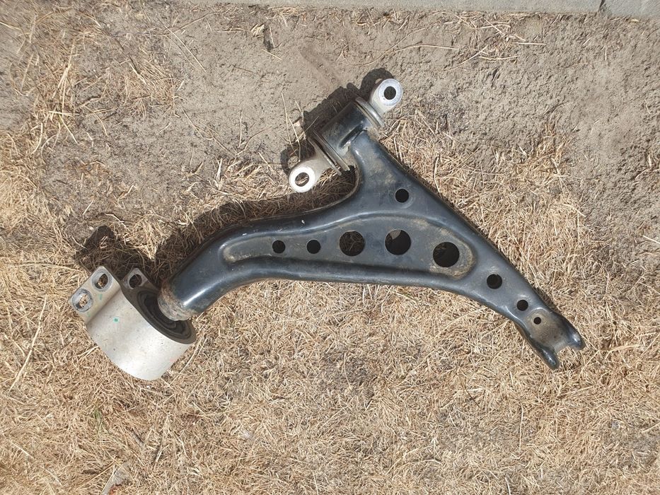 Рычаг передний правый на BUICK Envision 2.0, 2018 б/в