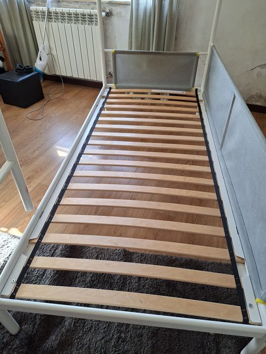 Bliche em ferro IKEA.