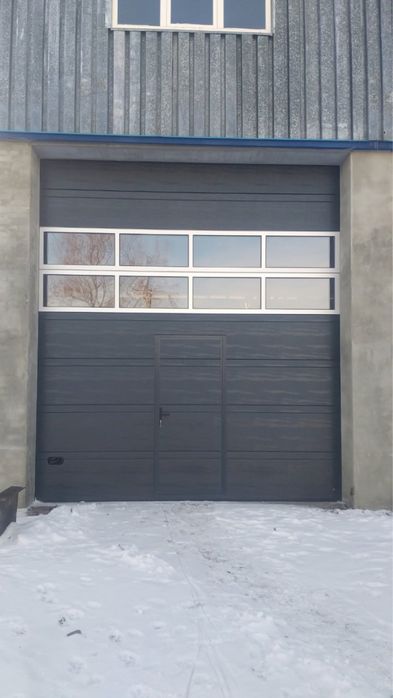 Гаражні ворота / секційні / ролетні