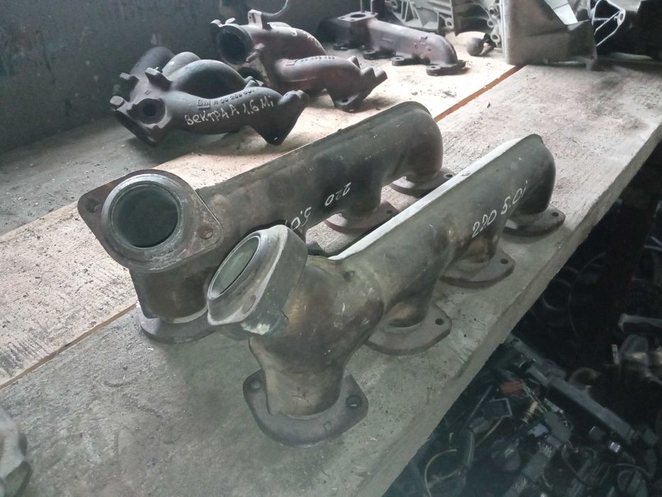 Колектор випускний коллектор випуск Mercedes-Benz W220 5.0i Авторозбор