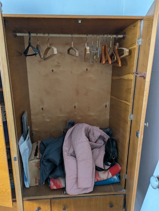 Віддам безкоштовно Шафу