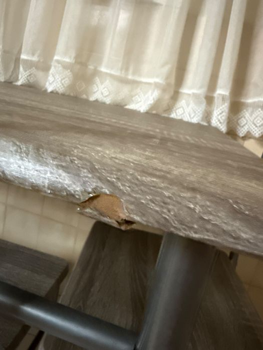Mesa de Jantar com Cadeiras