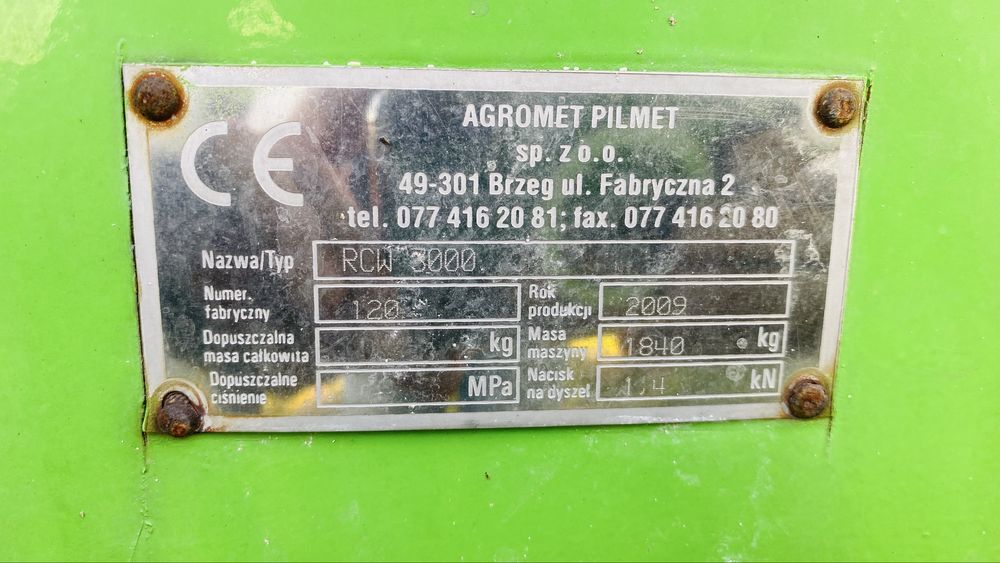 Rozsiewacz wapna RCW 3000 Brzeg