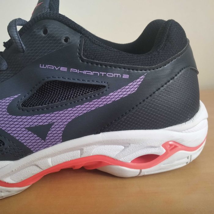 Buty do gry w piłkę ręczną MIZUNO WAVE PHANTOM 2 roz.eu-39