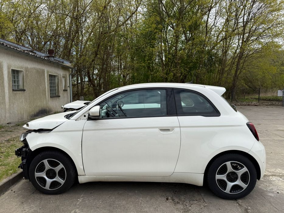 Fiat 500 500e | 118KM | 27 tyś. km | Elektryk | AUTO JEŹDZI |