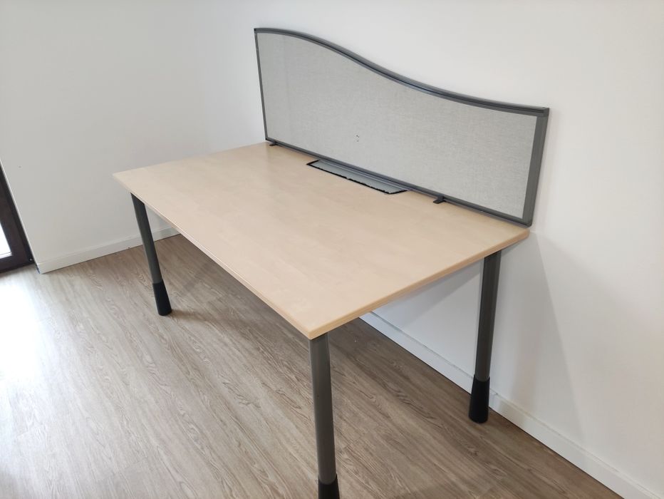 Biurko 160x80cm Kinnarps regulowane
