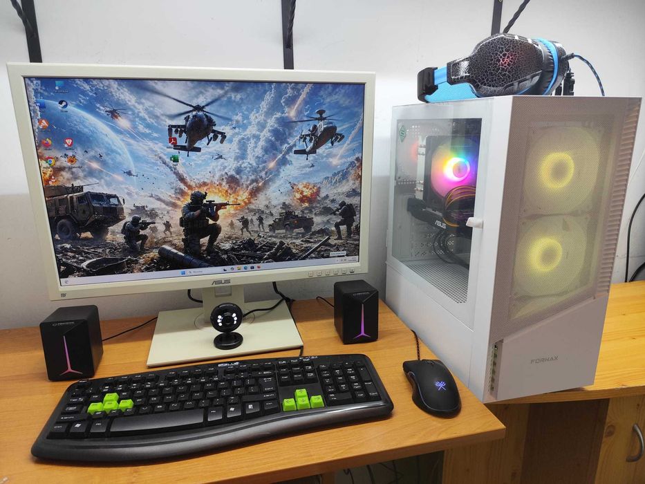 Gamingowy komputer czarny/biały. M.2 NVMe, dysk 2TB RX580 8GB, 64GB RAM, 10 rdzeni+akcesoria