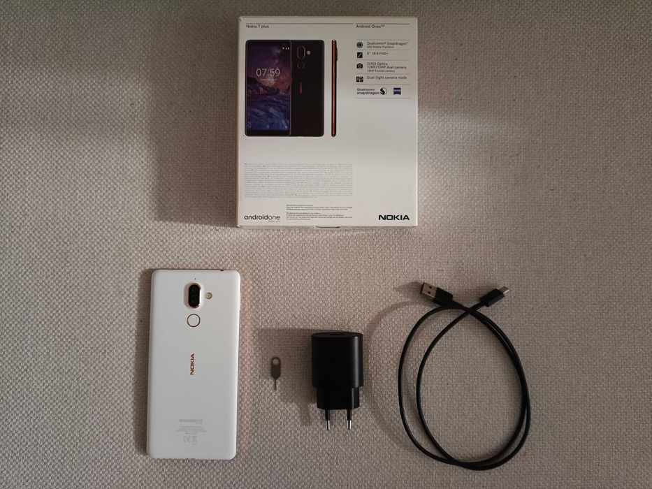 Nokia 7 Plus Branco / 64GB