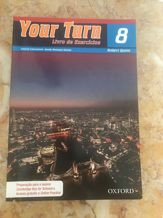 Livro de atividades - Yout turn