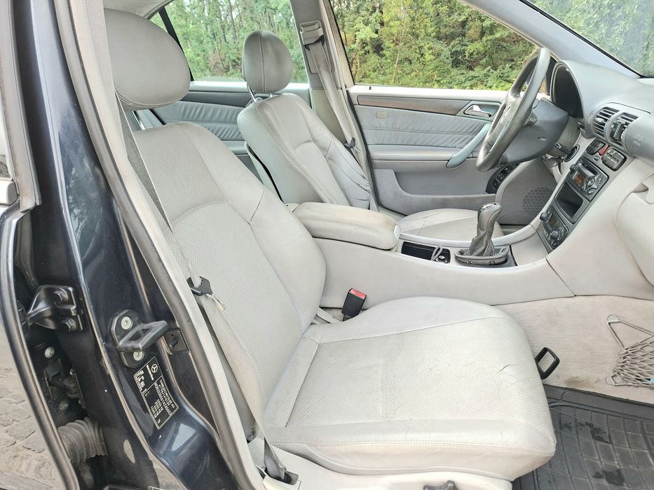 Mercedes C 220 CDI Avantgarde Nacional 1 dono