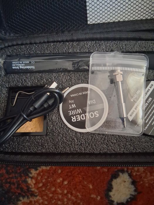 Lutownicą  na usb