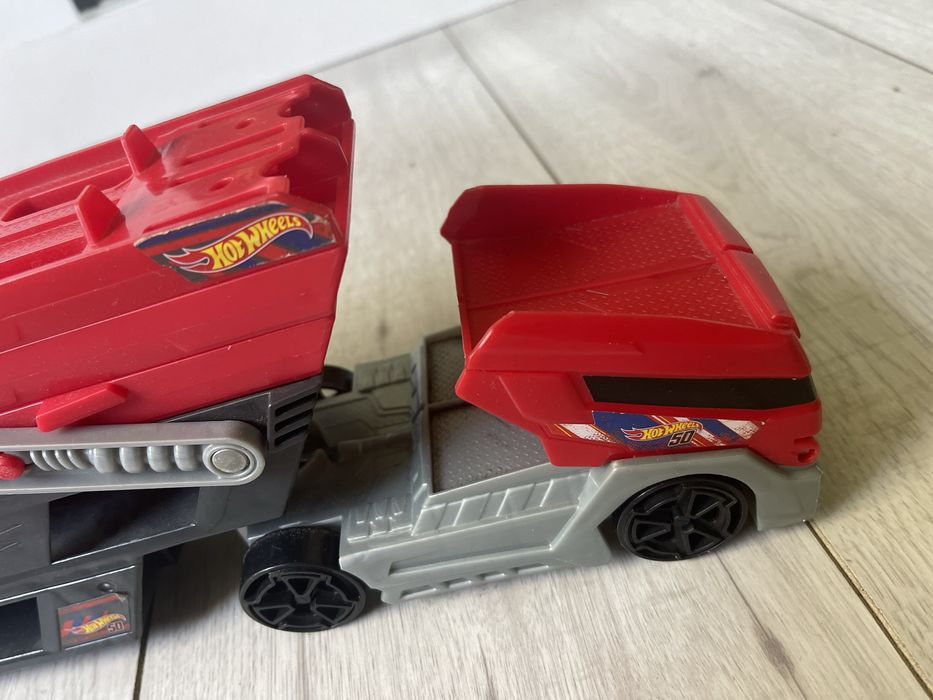 Hot Wheels Duża Laweta Ciężarówka