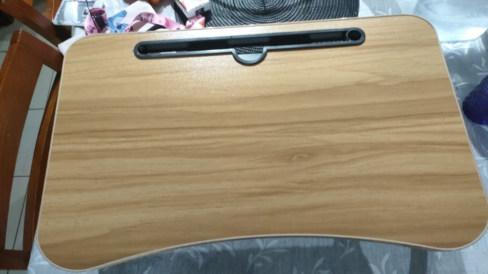 Mesa multifuncional dobrável 
Preço fixo 
Tenho várias unidadesnal para Notebook Apoio Cama e Sofá Ideal para Home Office Portátil 
Preço fixo 
Te