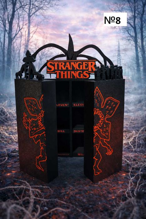 ХІТ‼️Поличка Дивні дива cтенд Підставка будиночок кіндер Stranger Thing