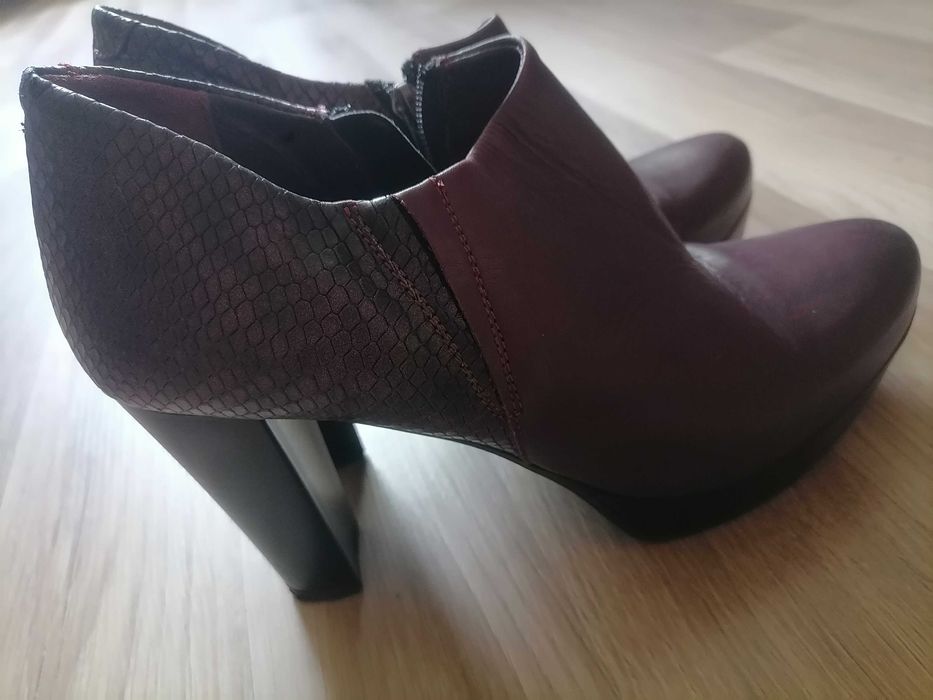 Skórzane botki Lasocki