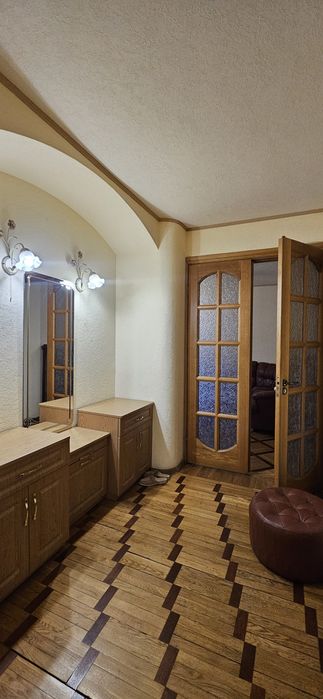Аренда комнаты без хозяина, нагорный район парка Шевченко, рядом центр.