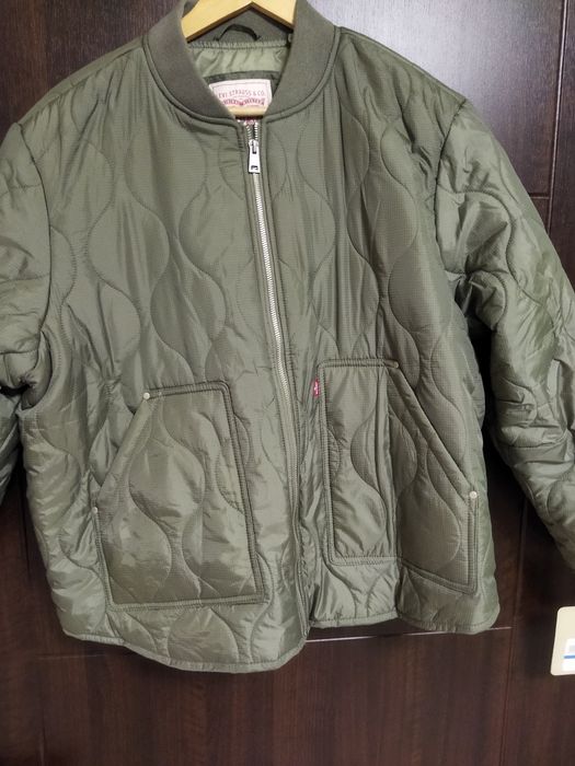 Куртка жіноча Levi's  XL , XXL