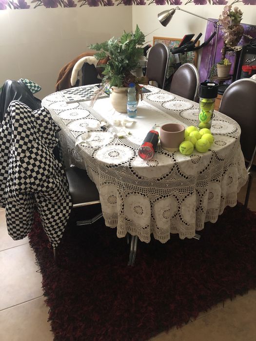 Mesa de vidro + cadeiras 6 lugares