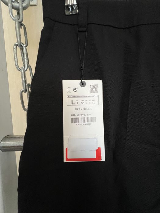 Шорты Zara , черные шорты Zara