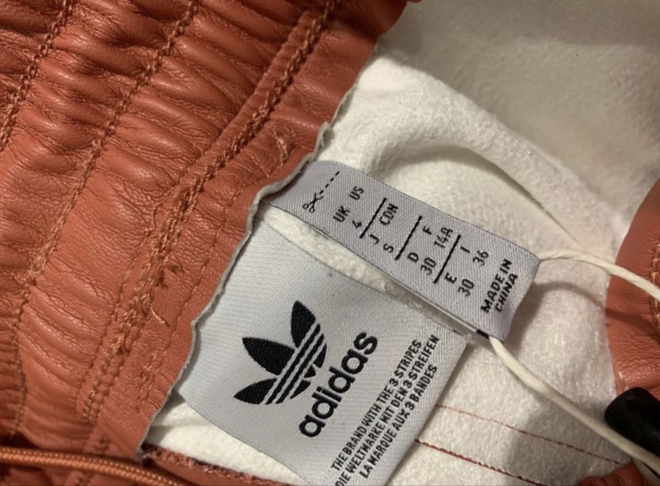 Spodnie adidas nowe z metka