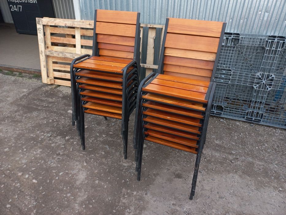 Вуличні стільці - Уличные стулья- садова мебель