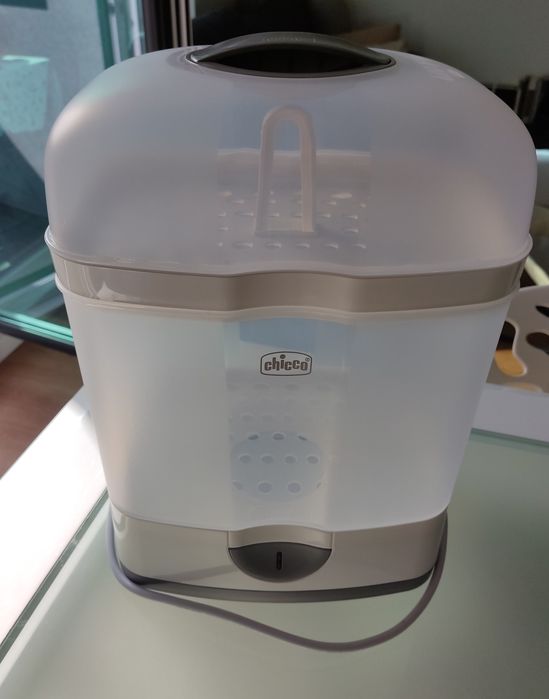 Chico Bottle and Pacifier Sterilizer (SterilNatural 2 in 1)