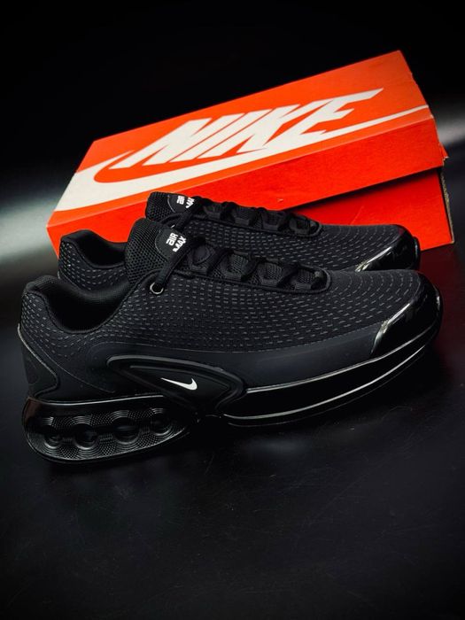 Чоловічі Nike Air Max Dn Triple Black • кромовки найк 43 розмір • чорні лєтні красовки найк • Найки гелеві
