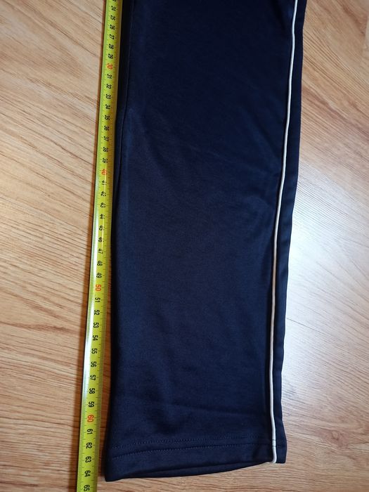 Spodnie dresowe zara 152 nowe z lampasem