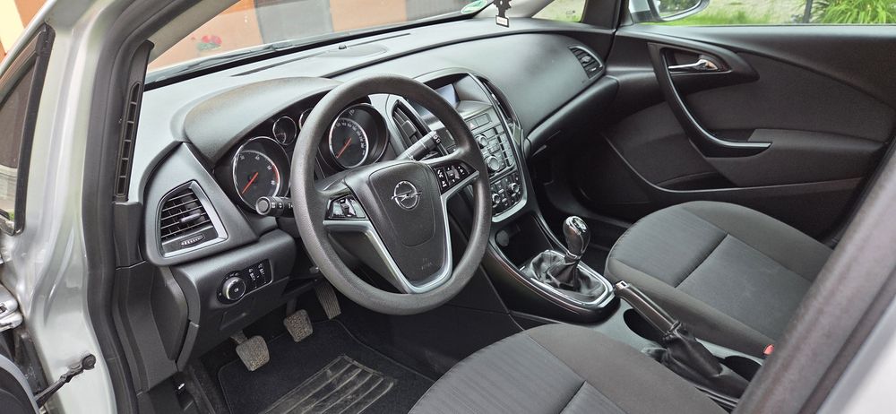 Sprzedam Opel Astra Selection