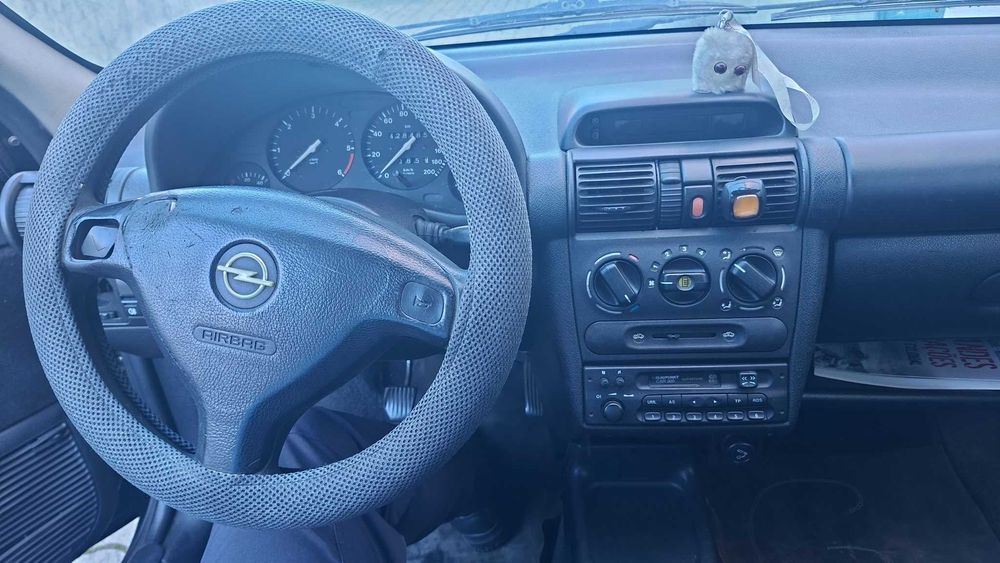 Opel Corsa 1.5 TD - Comercial