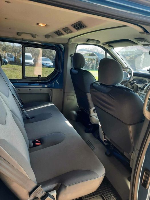 Sprzedam renault trafic 2.5