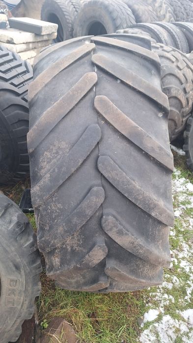 Opona 540/65/28 michelin