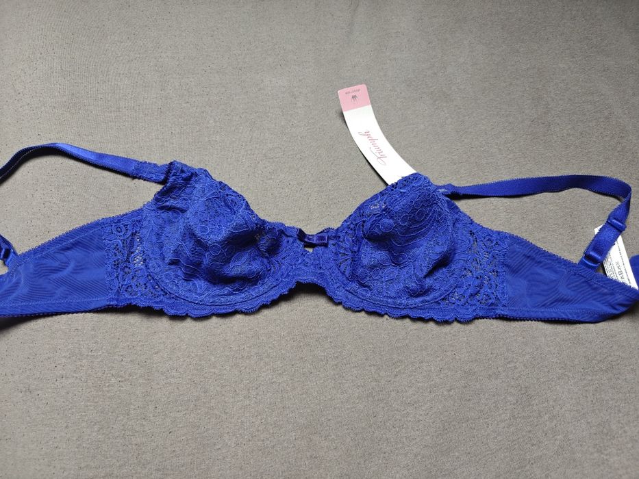 Triumph Amourette Spotilight W 80C