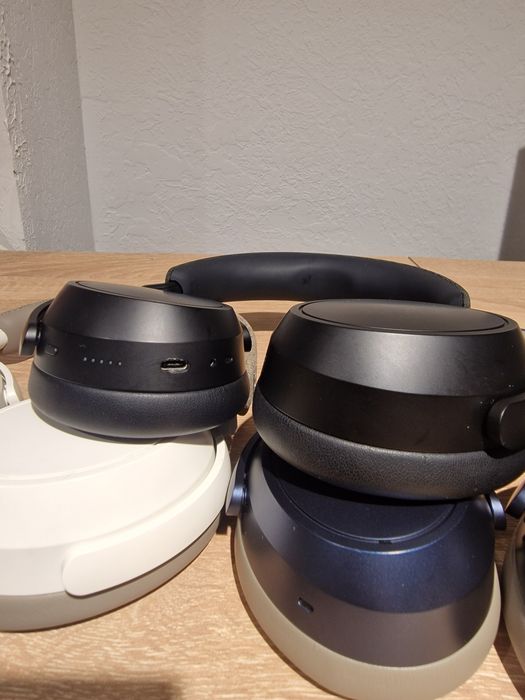 Повнорозмірні бездротові навушники Sennheiser Momentum 4 Wireless