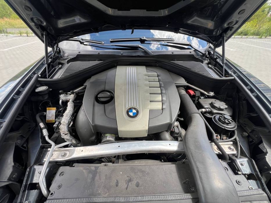 BMW X5 e70  2011 рік