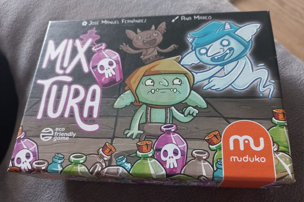 Gra karciana 8+ Mix Tura. Muduko. Ilosc graczy 4- 10